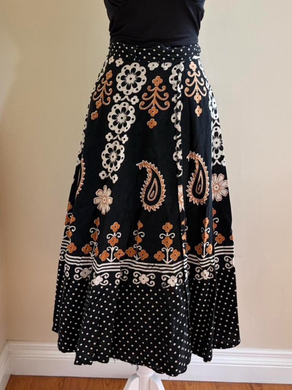 Vintage boho fairy paisley floral black skirt prairie cottagecore hippie S-M-L
